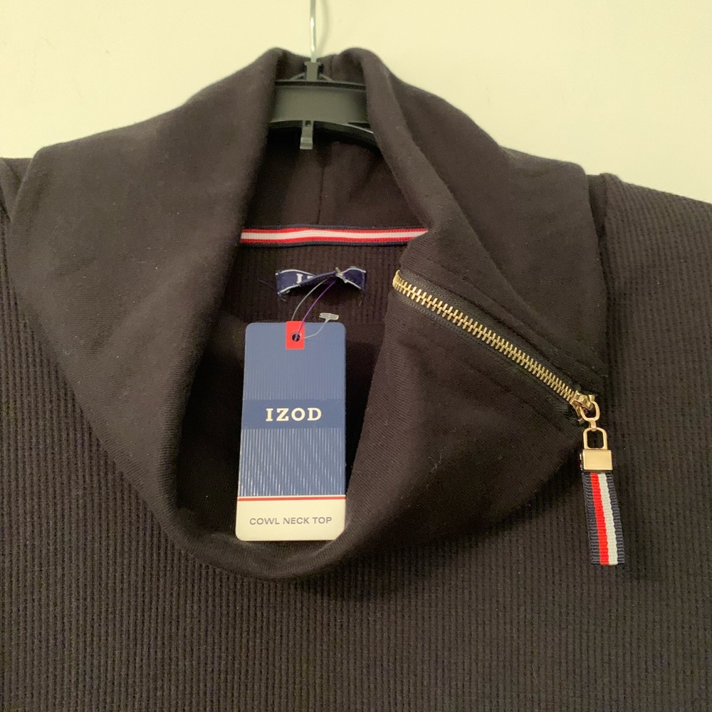 IZOD cowl neck cotton polyester blend shirt